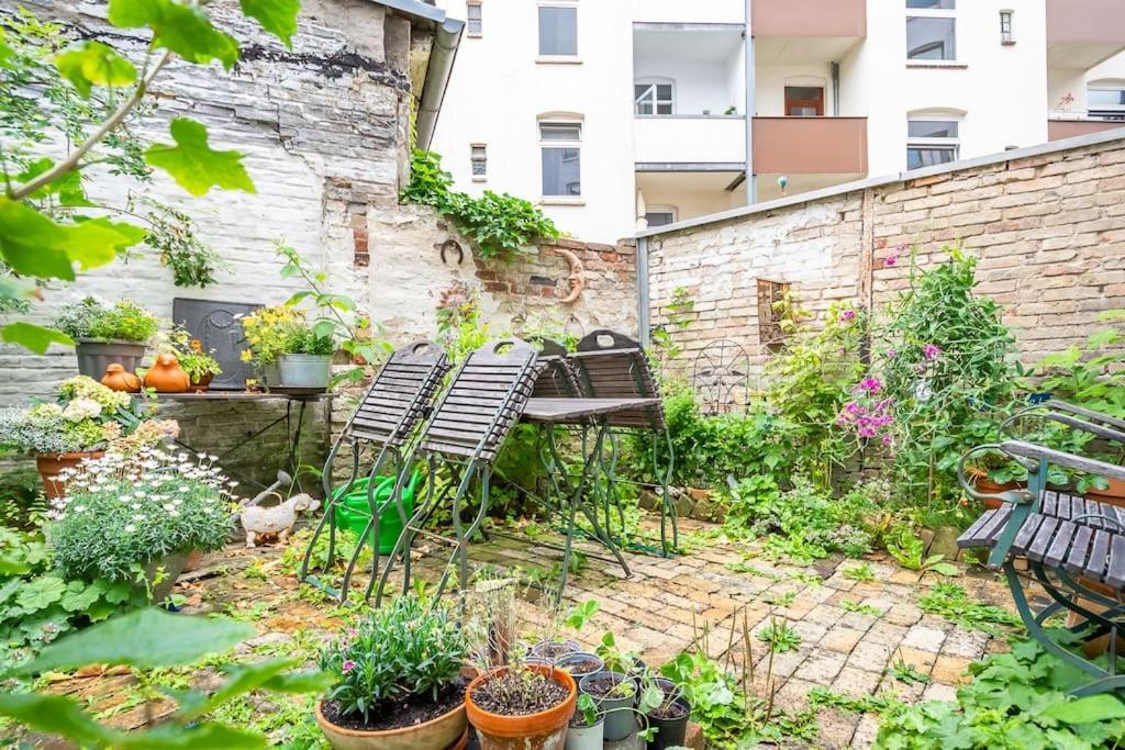 Altbaucharme Deluxe In Zentraler Lage Apartment *